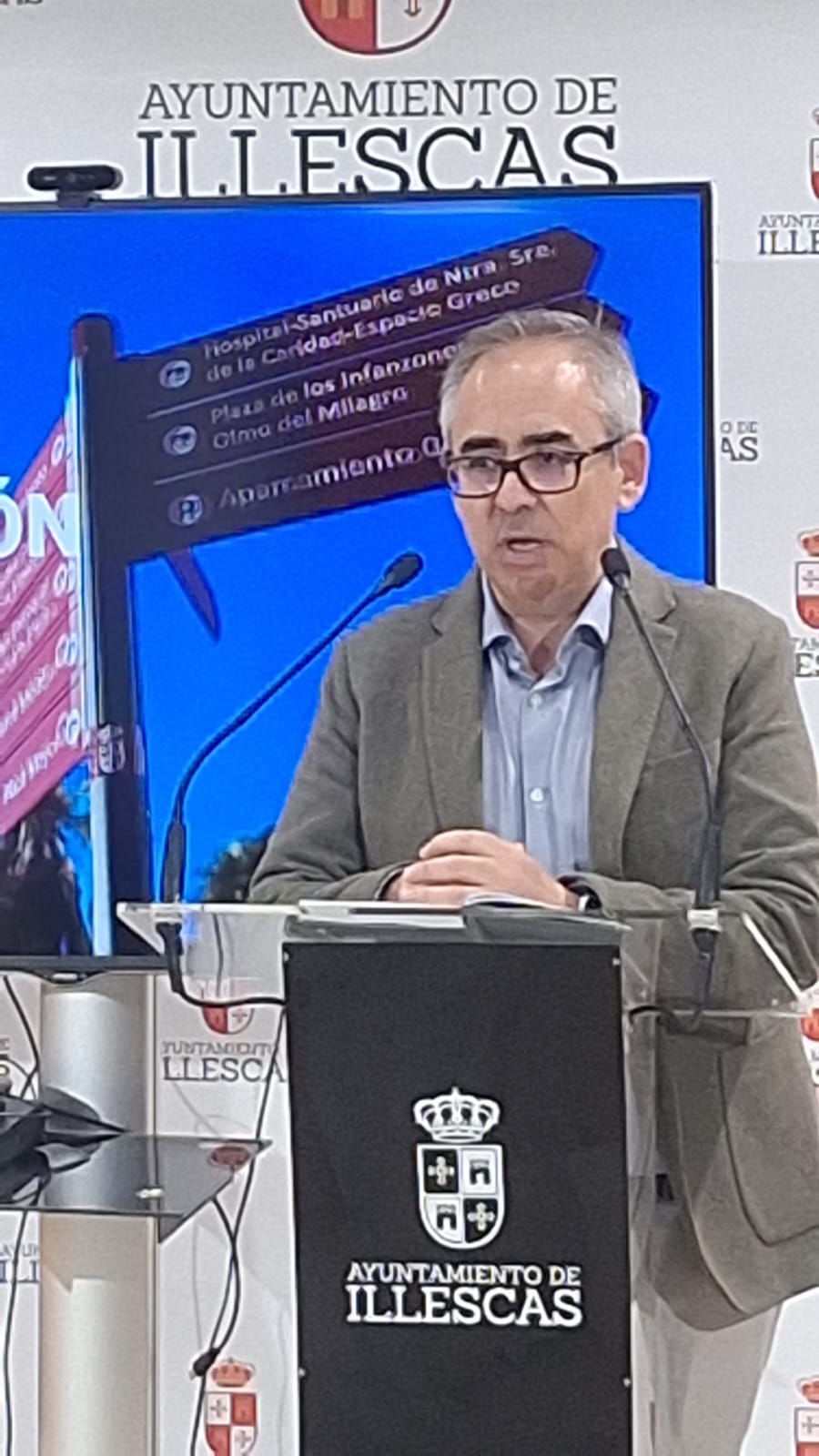 CARLOS AMIEBA CARLOS AMIEBA