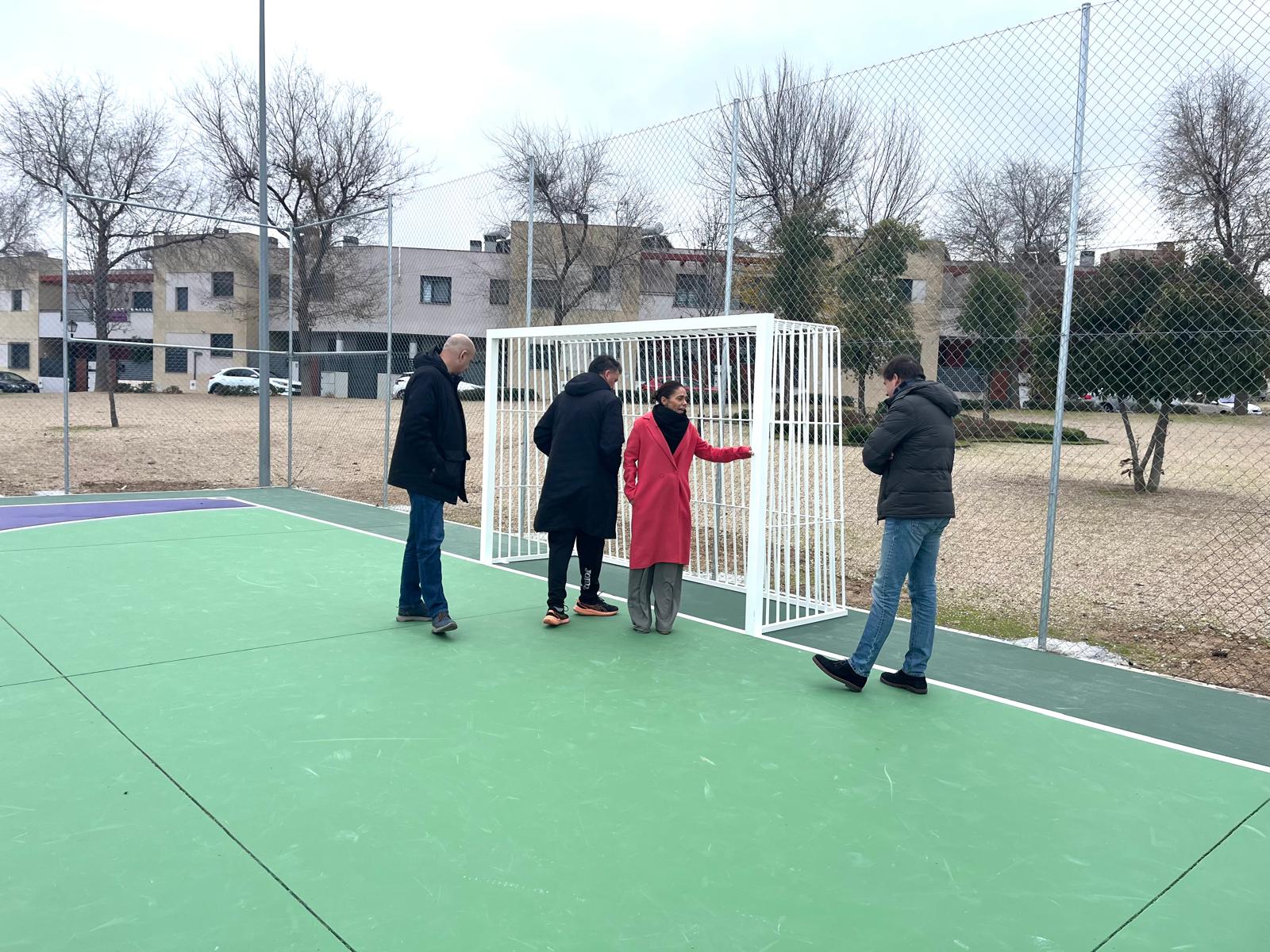 olias Pista 1 Olías destina más de 85.000 euros a mejorar sus instalaciones deportivas dentro del Plan Municipal de Inversiones