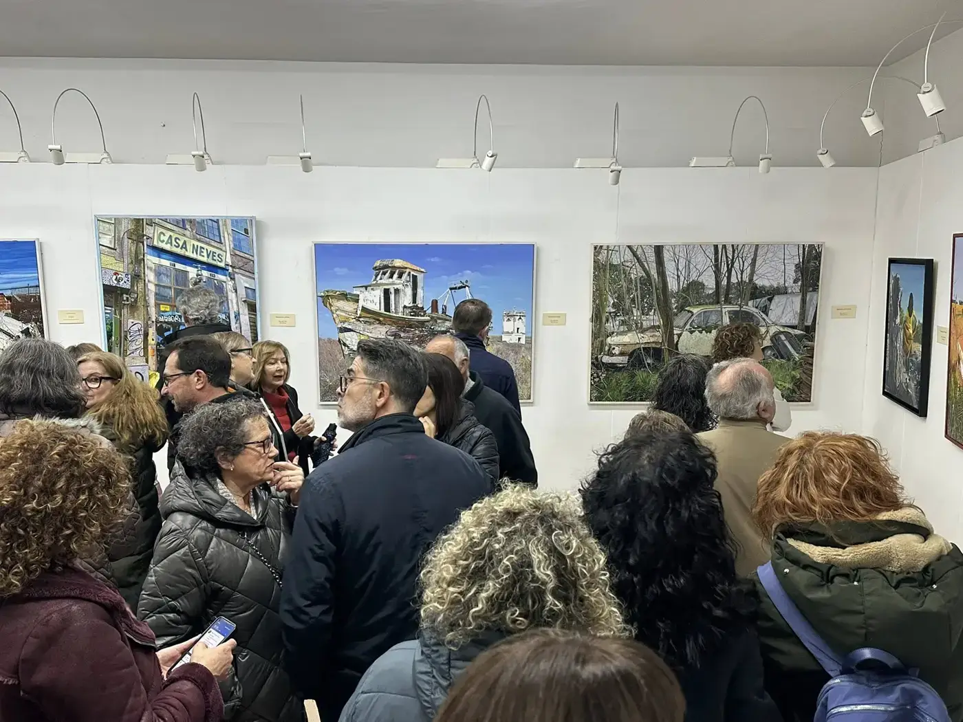 La poética de la decadencia en la Casa de la Cultura 004