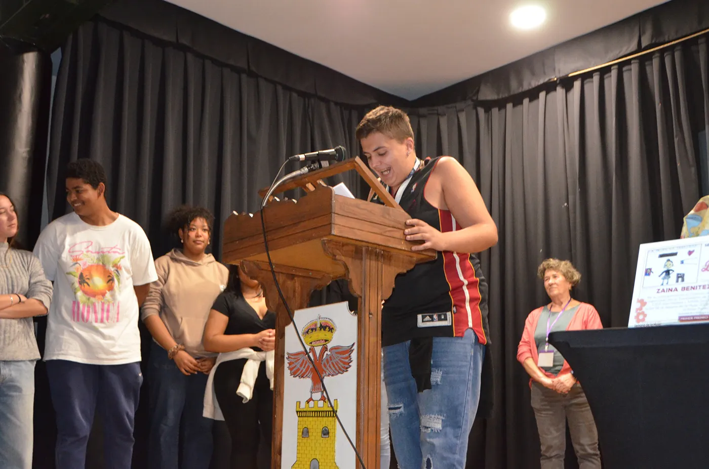 villaluenga 8M copia