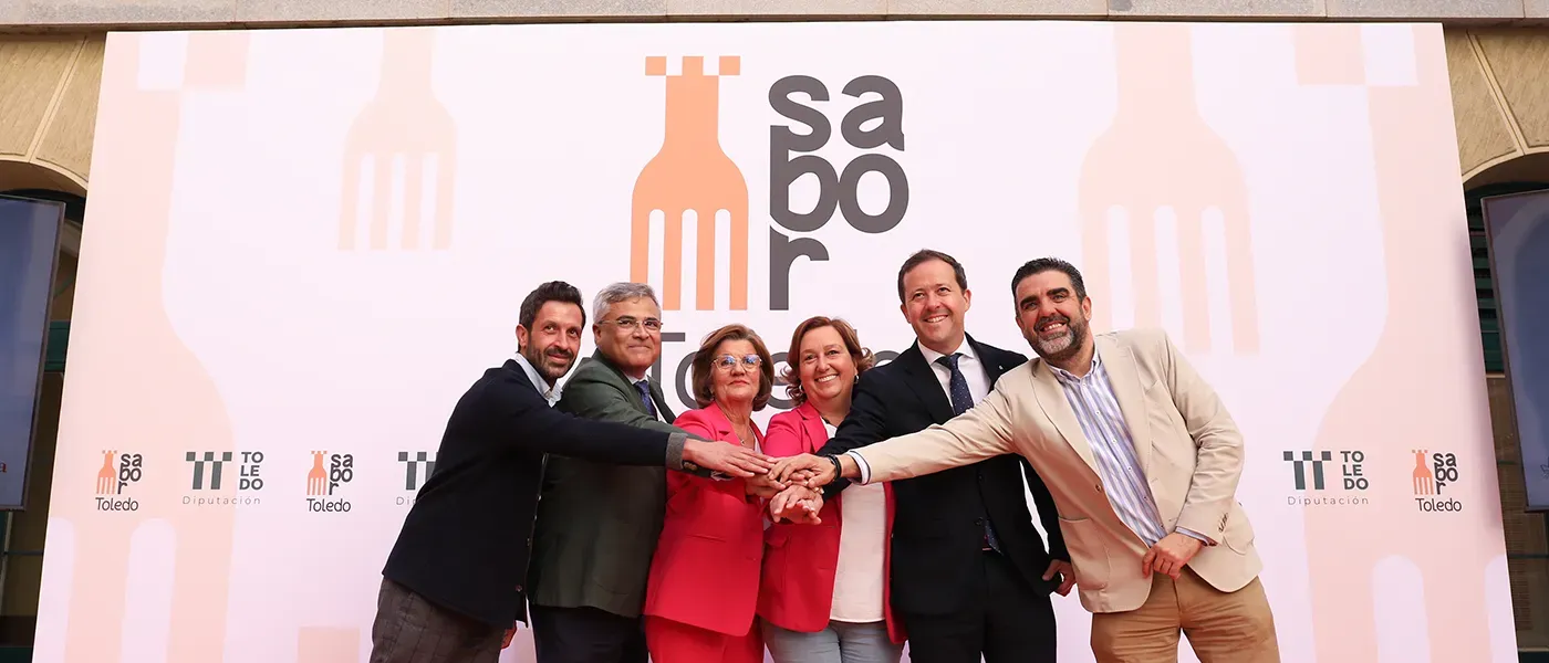 Presentación oficial de Sabor Toledo, el nuevo festival de turismo gastronómico de la provincia, con la presencia de autoridades locales.