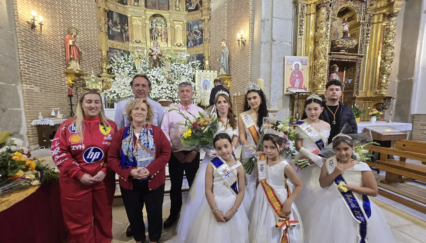Romería de Nuestra Señora de Hortum Sancho durante la salida de la Virgen en El Casar de Escalona
