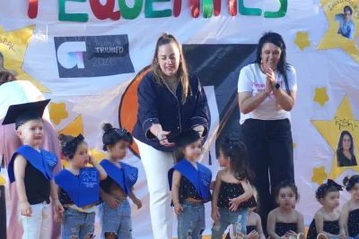 Alumnos de la Escuela Infantil Municipal Pequeñines durante la fiesta de fin de curso en Torrijos (11)