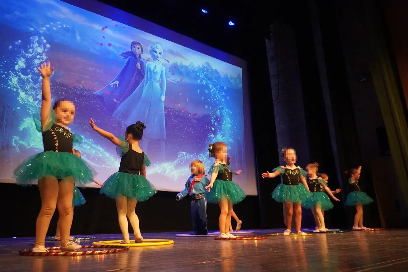 Escuela Municipal de Música y Danza Maestro Gómez de Agüero durante el festival fin de curso en Torrijos (3)
