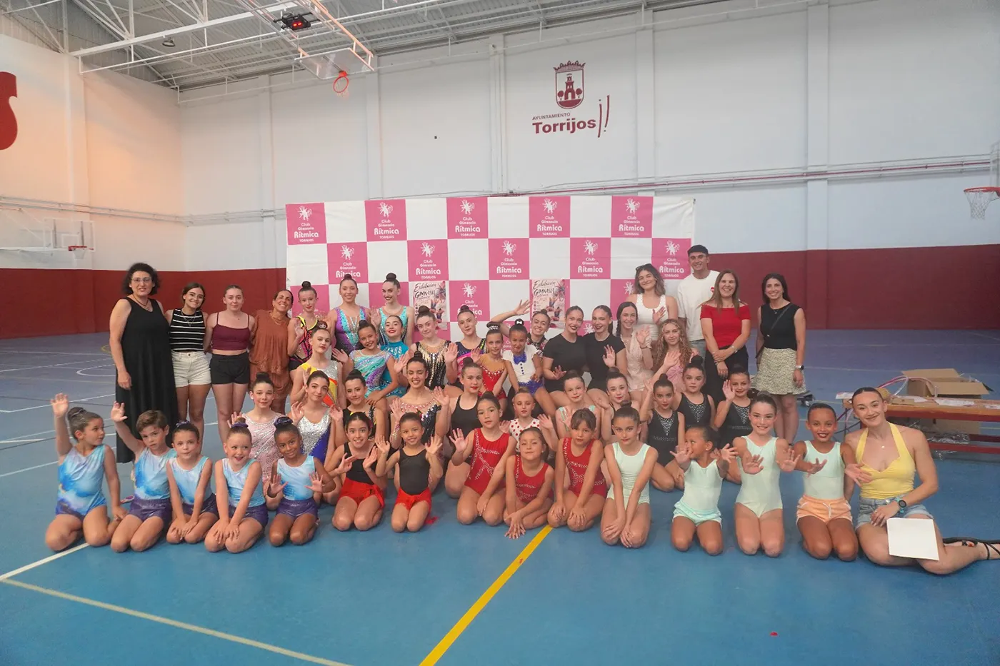 Gimnastas participantes en la Exhibición de Fin de Curso de Gimnasia Rítmica 2026 en Torrijos