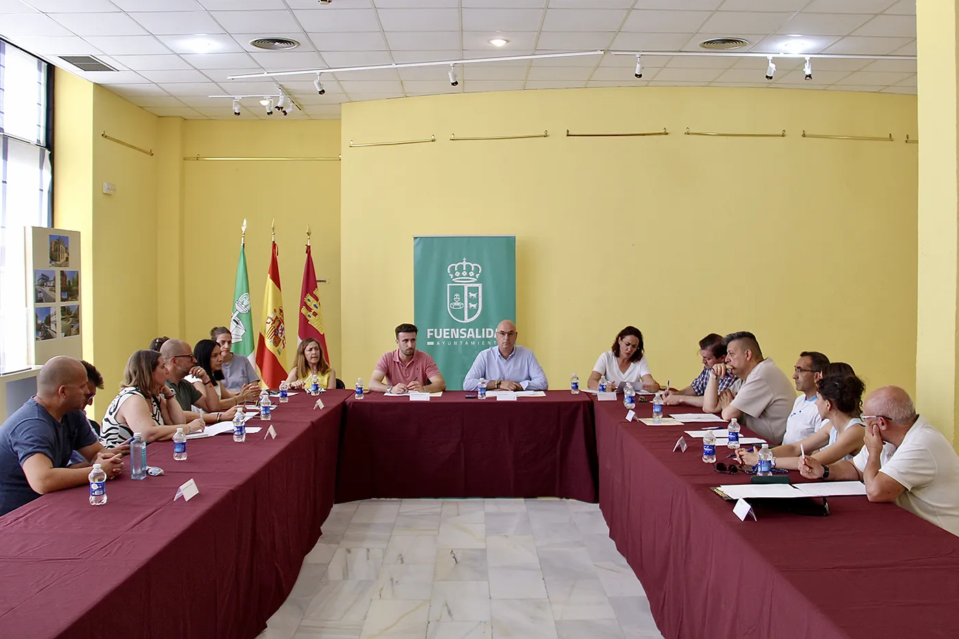 El Consejo Escolar de Localidad abordó las mejoras educativas y las actuaciones necesarias en los centros escolares de Fuensalida.