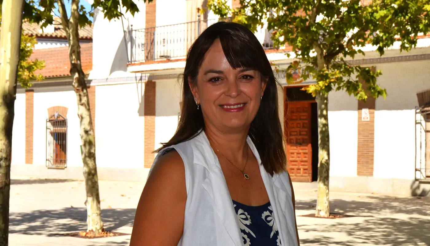 Pilar Torres Moreno, presidenta de la Asociación Las Barrancas de Burujón, durante la entrevista.