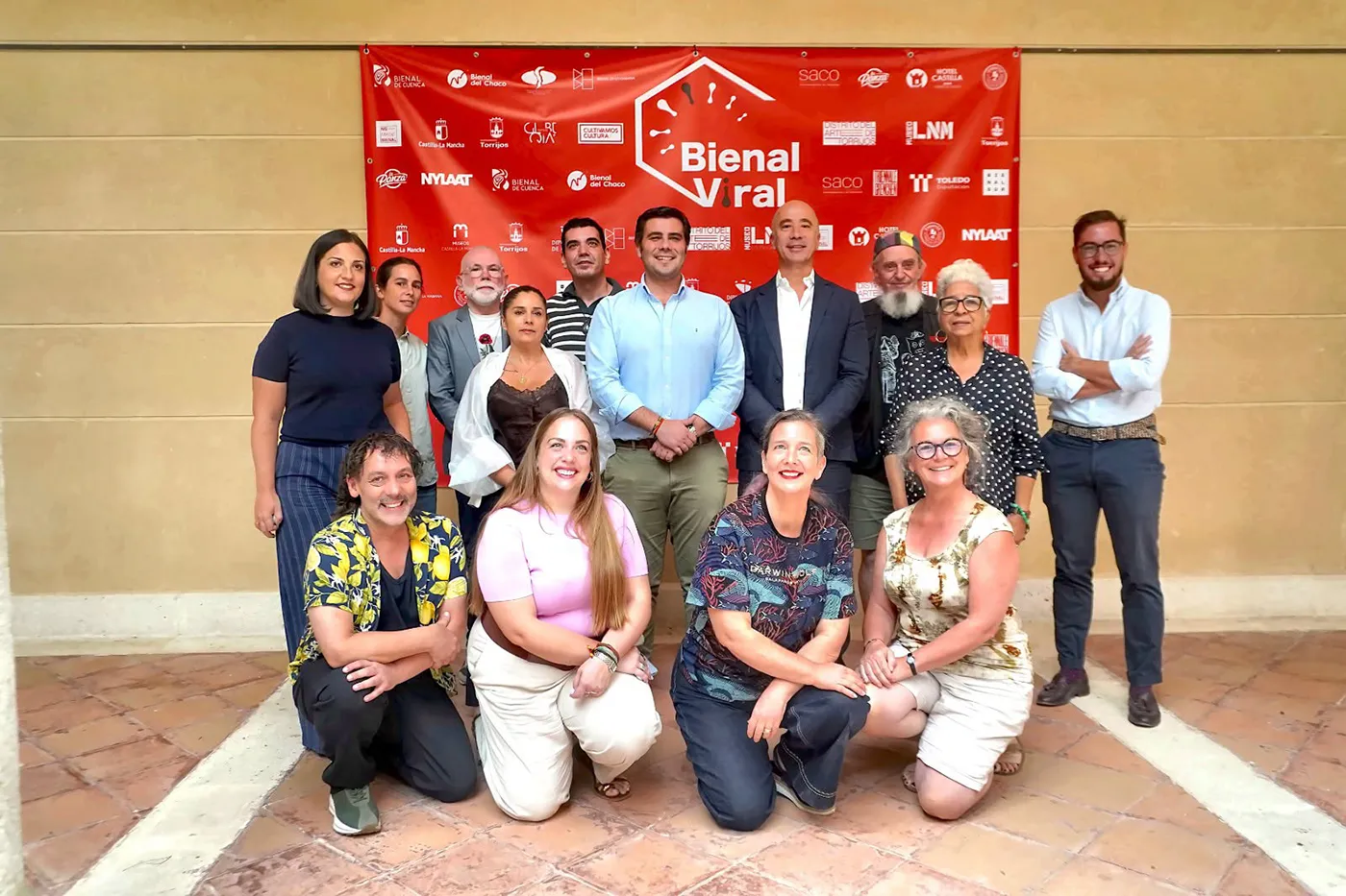Participantes en la I Ágora Internacional de Bienales de Arte Contemporáneo celebrada en Torrijos.