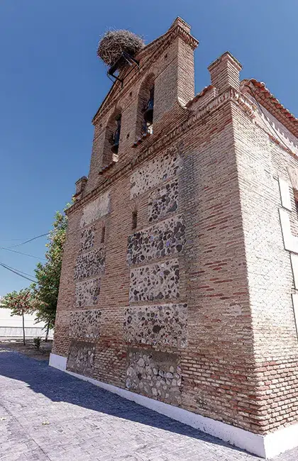 Campanario de la iglesia de Nuestra Señora de la Asunción de Albarreal de Tajo Campanario de la iglesia de Nuestra Señora de la Asunción de Albarreal de Tajo
