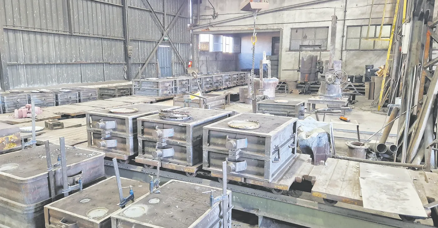 Instalaciones de FTR en Torrijos, empresa adquirida por Ebroacero para ampliar su actividad industrial.