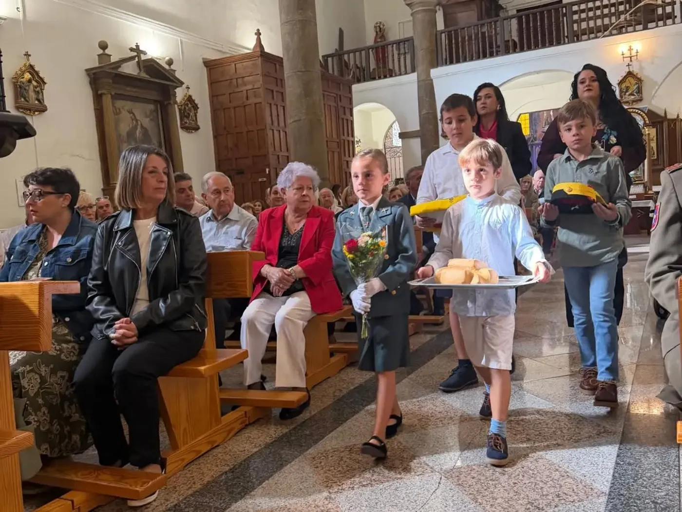 escalonilla virgen pilar 12 O 3
